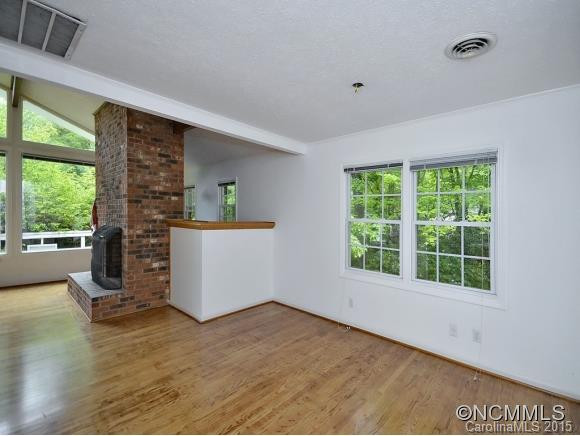 155 APPLE LANE - Photo 8