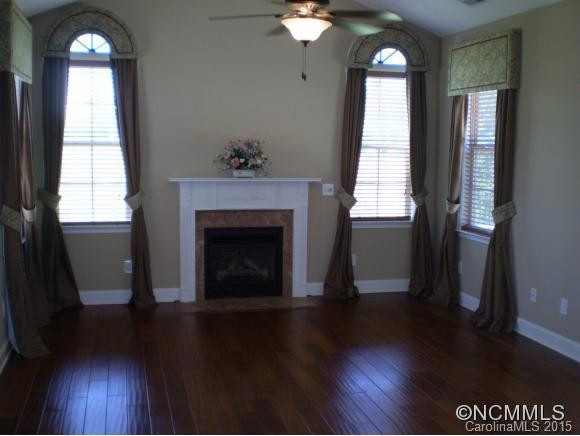 341 Summerfield Place - Photo 5