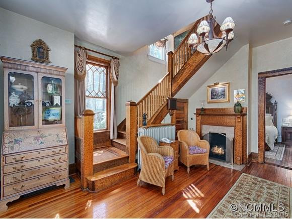 254 Cumberland Avenue - Photo 2
