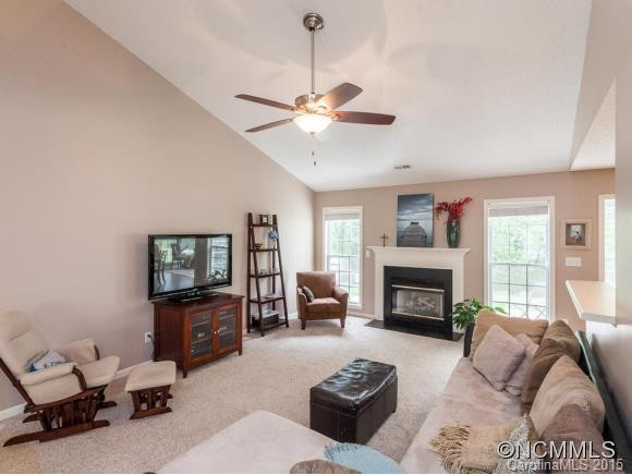 235 Meadow Pathway Dr - Photo 13