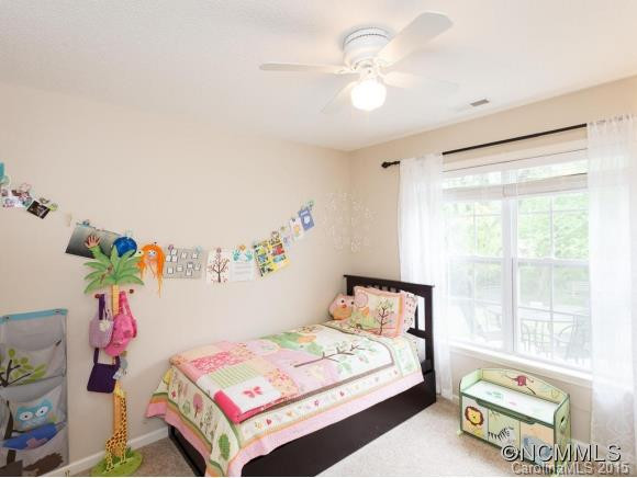235 Meadow Pathway Dr - Photo 24