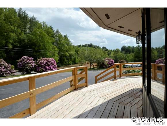 2867 Highway 213 - Photo 3
