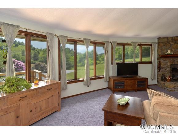2867 Highway 213 - Photo 5