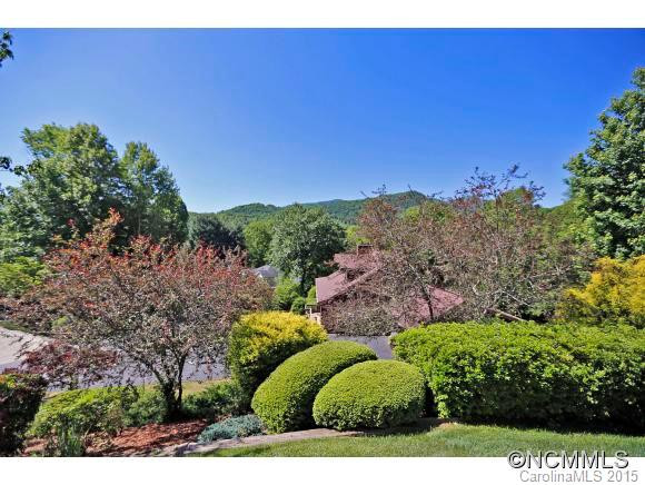 305 Lenwood Drive - Photo 2
