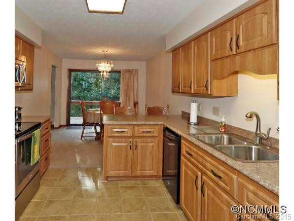 305 Lenwood Drive - Photo 6