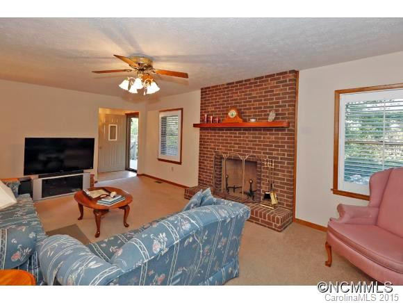 305 Lenwood Drive - Photo 8