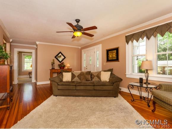 812 S. WHITTED STREET - Photo 2