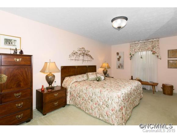 431 CROOKED CREEK ROAD - Photo 12