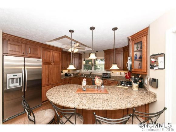 431 CROOKED CREEK ROAD - Photo 3