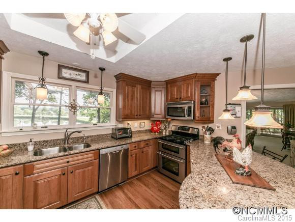 431 CROOKED CREEK ROAD - Photo 4
