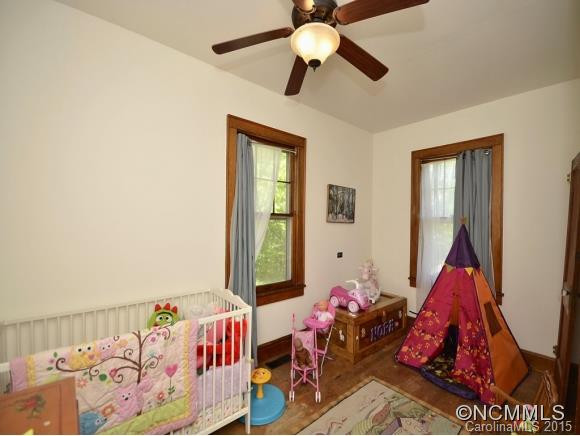 828 Jenkins Valley Road - Photo 20