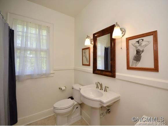 828 Jenkins Valley Road - Photo 22