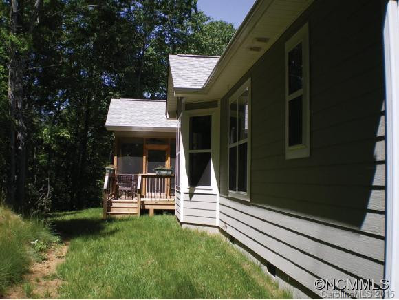342 Oxford Court - Photo 3