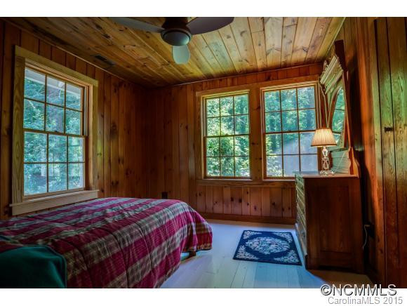 408 Riverview Drive - Photo 12