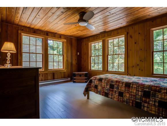 408 Riverview Drive - Photo 13