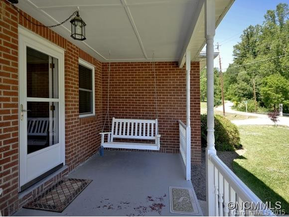 529 Wickens Drive - Photo 4
