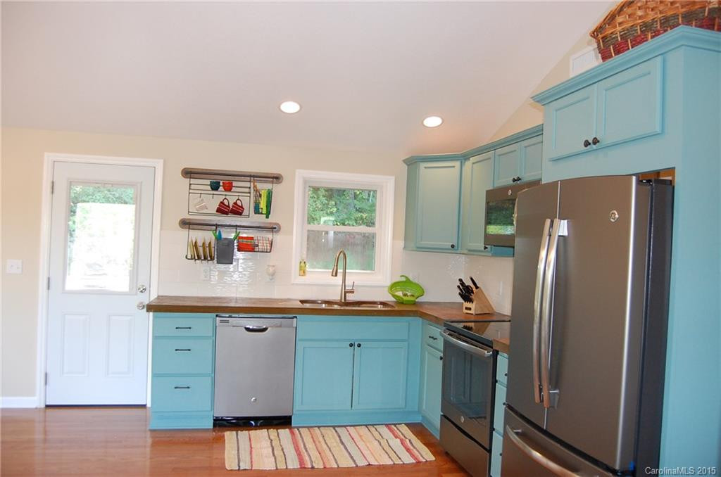 919 Bills Creek Road - Photo 8
