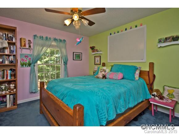 4 Tree Top Pl - Photo 15