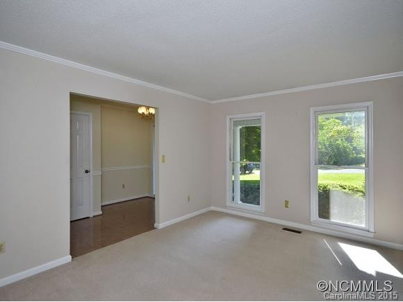 316 MELISSA WAY - Photo 2