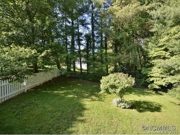 316 MELISSA WAY - Photo 15