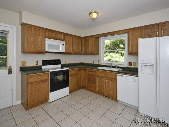 316 MELISSA WAY - Photo 4
