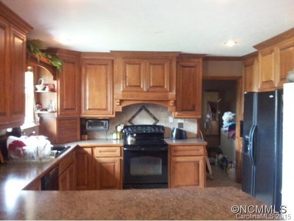 555 Lancaster Road - Photo 4