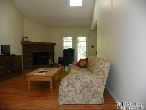 31 Ferenvilla Drive - Photo 4
