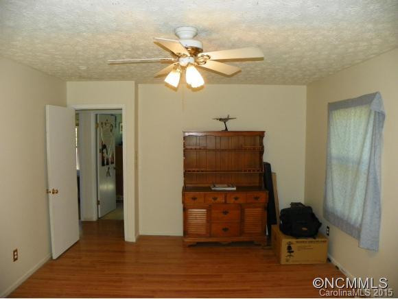 31 Ferenvilla Drive - Photo 8