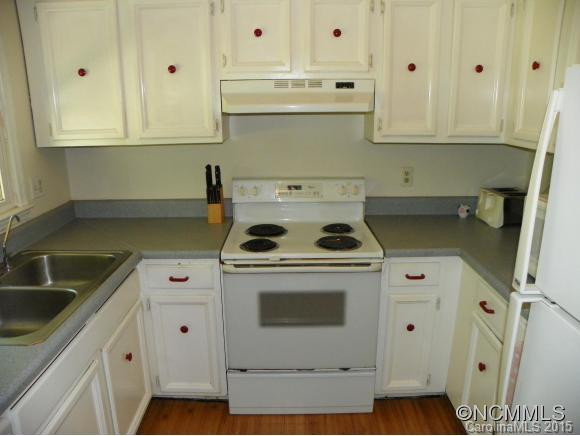 31 Ferenvilla Drive - Photo 9