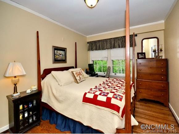 185 MACON AVENUE, B-8 - Photo 14