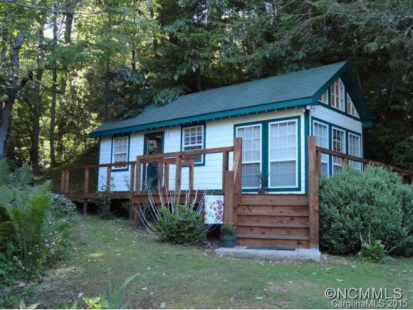 32 Laurel Woods Drive - Photo 2