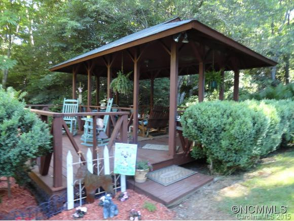 32 Laurel Woods Drive - Photo 3