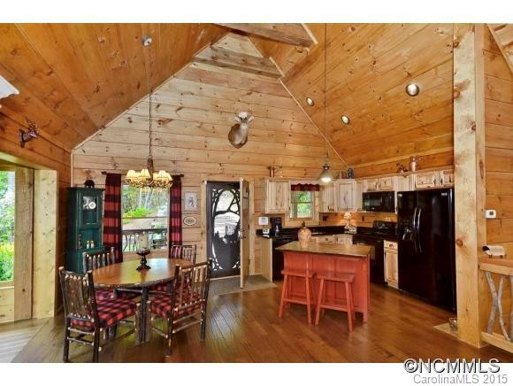 1258 Fox Hollow Road - Photo 4
