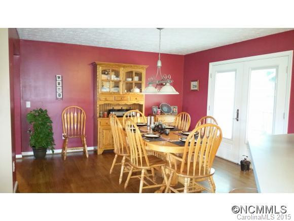 532 Woodlawn Circle - Photo 5
