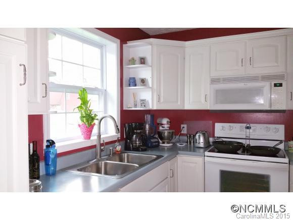 532 Woodlawn Circle - Photo 8