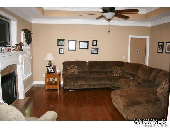 385 WHITE STONE DRIVE - Photo 20