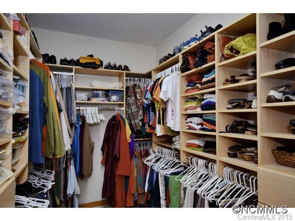 1076 Stone Drive - Photo 14