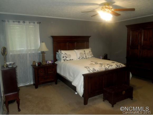 1068 MAPLEWOOD COURT - Photo 10