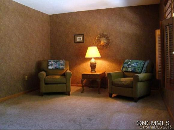 166 Crawley Drive - Photo 8