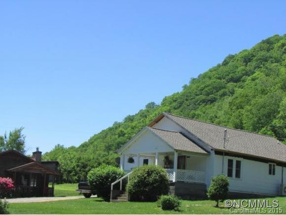 784&788 Riverview Road