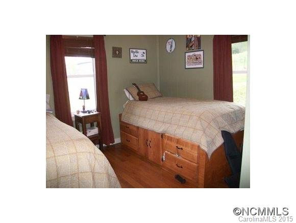 784&788 Riverview Road - Photo 9
