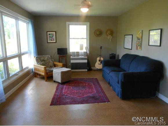 135 Ramsey Road - Photo 9