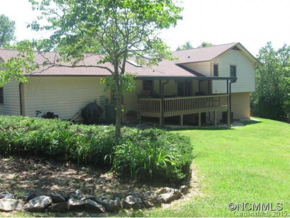 20 Country Lane - Photo 2