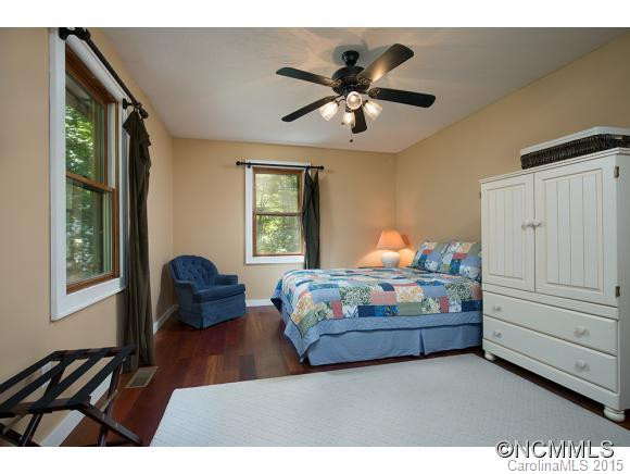 65 Pine Tree Lane - Photo 12