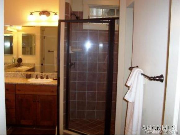 82 Meadowridge Court - Photo 12