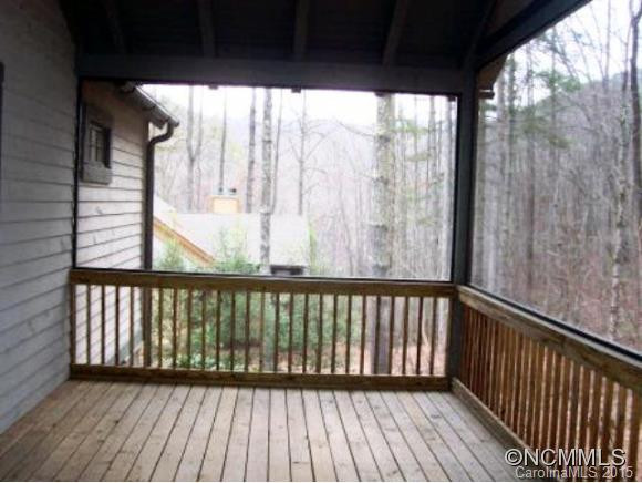 82 Meadowridge Court - Photo 16