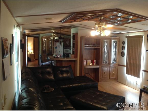 201 Jordan Road - Photo 2
