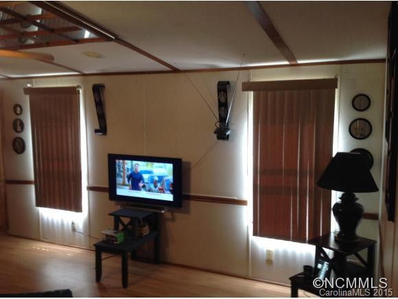 201 Jordan Road - Photo 4