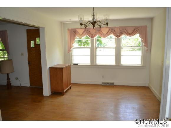 1194 Charlotte Highway - Photo 11