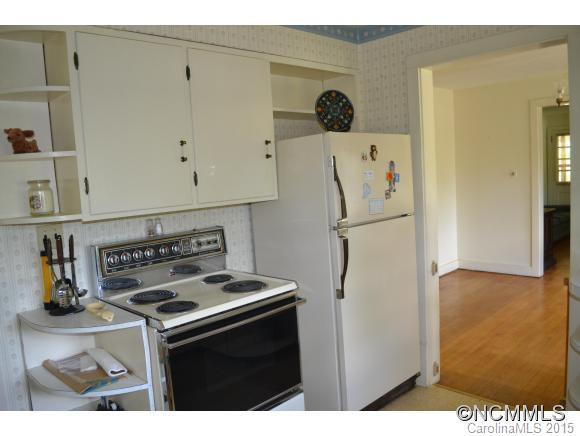 1194 Charlotte Highway - Photo 10